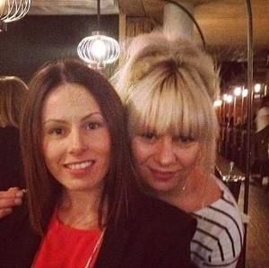 Meet your Posher, Simone